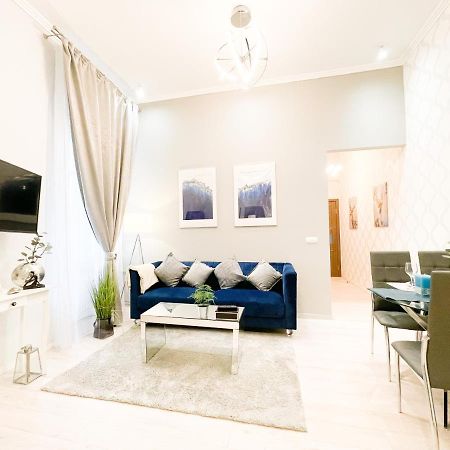 Downtown Deak-Ferris Wheel Luxury Home Βουδαπέστη Εξωτερικό φωτογραφία